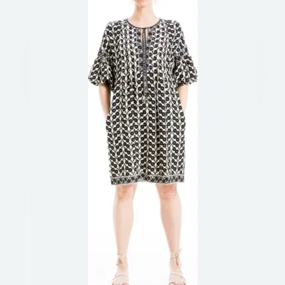 Max Studio Black and Beige Puff Short Sleeve Shift Dress Size Small NWT